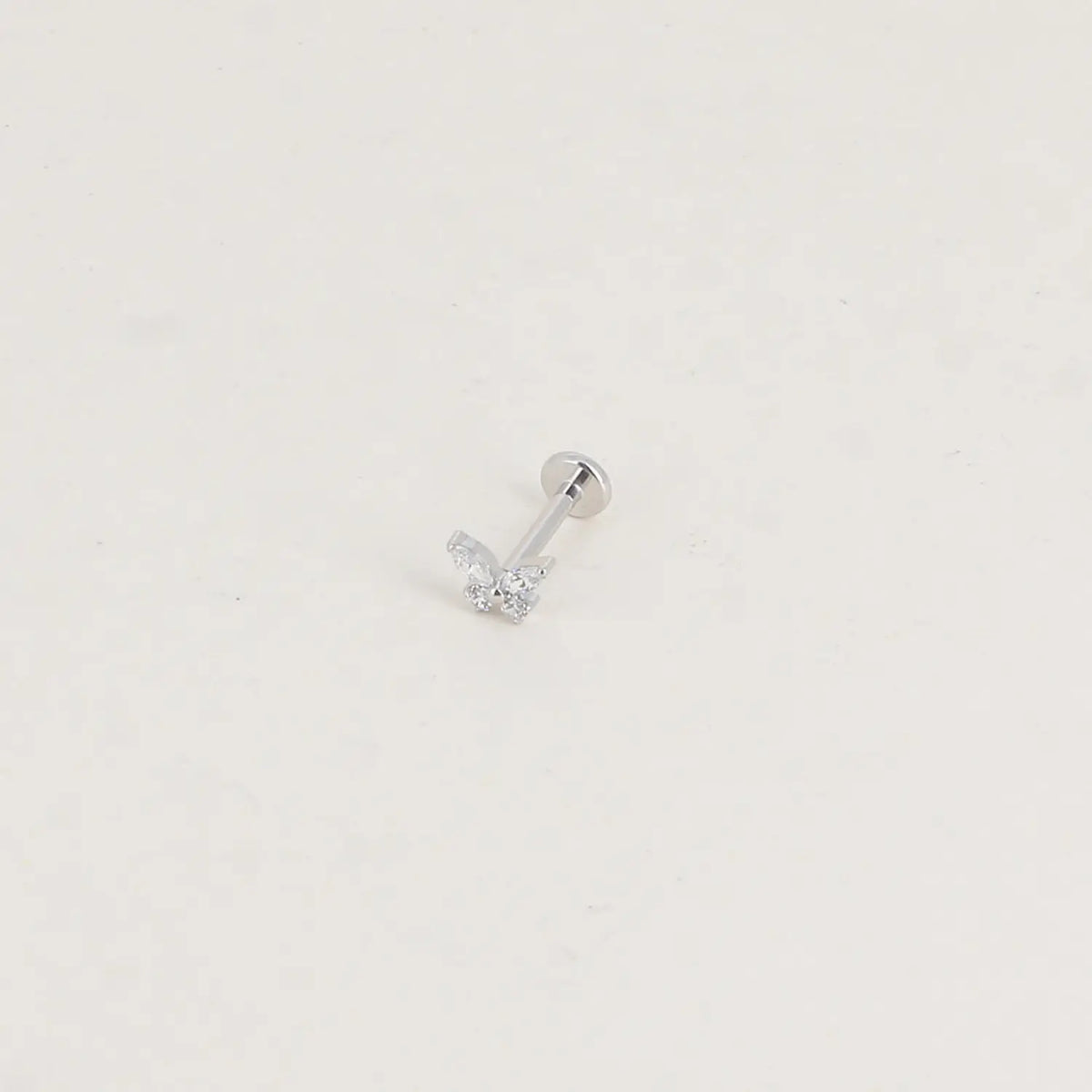 Piercing Titane Papillon Cristal 🦋✨